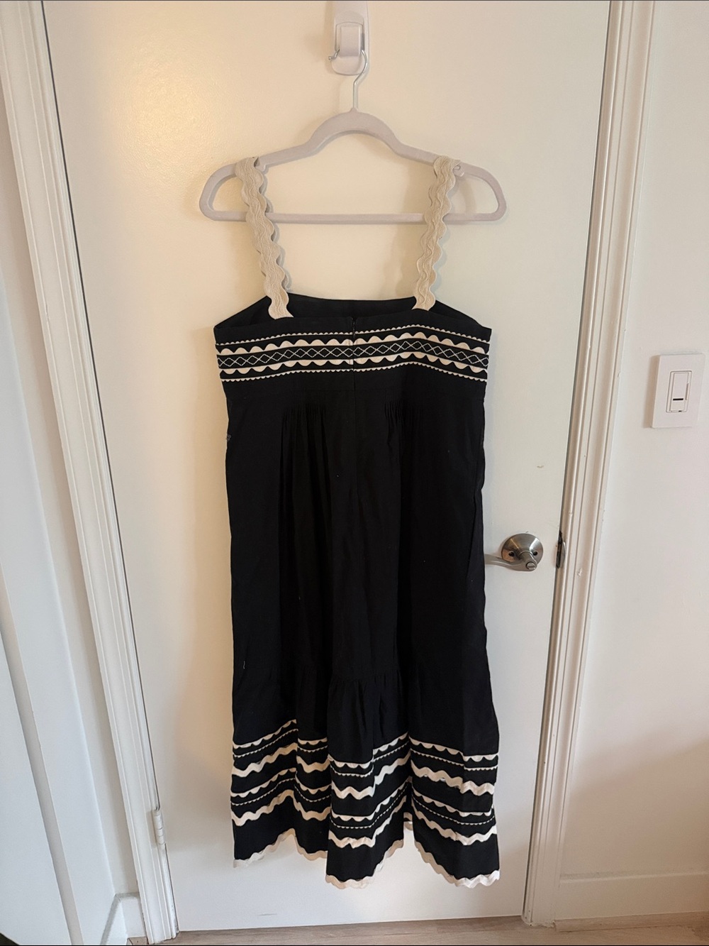 Black Ryleigh Ric Rac Sleeveless Dress - Picture 5 of 5
